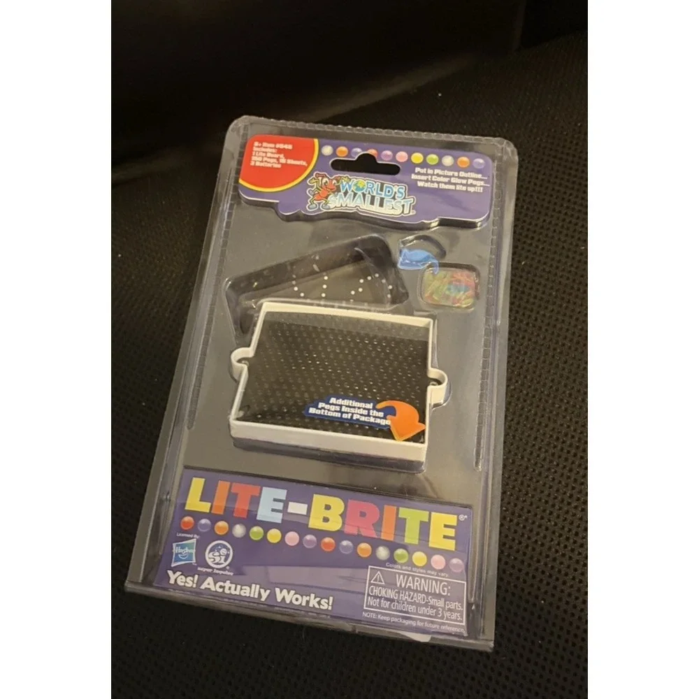 World's Smallest Lite-Brite Game Travel Sized NEW‎ Sealed